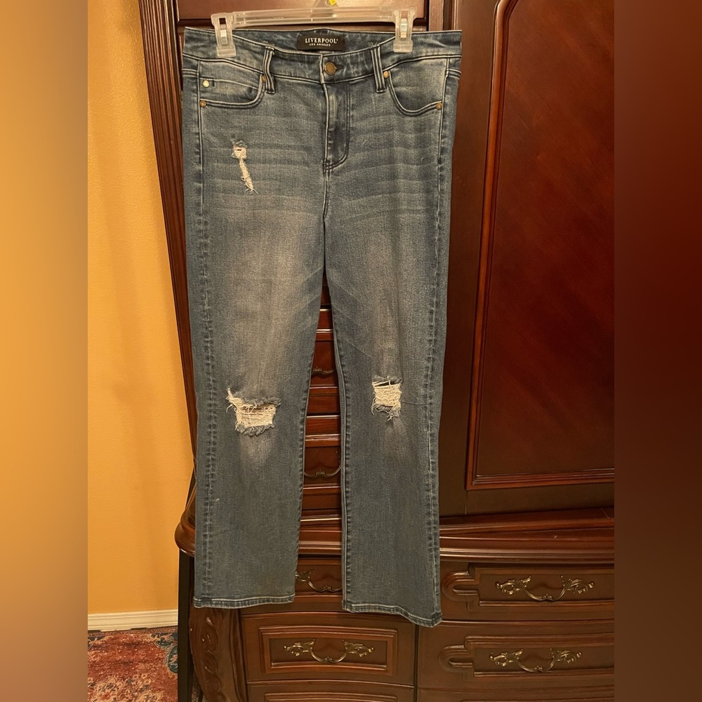 Straight leg Jean